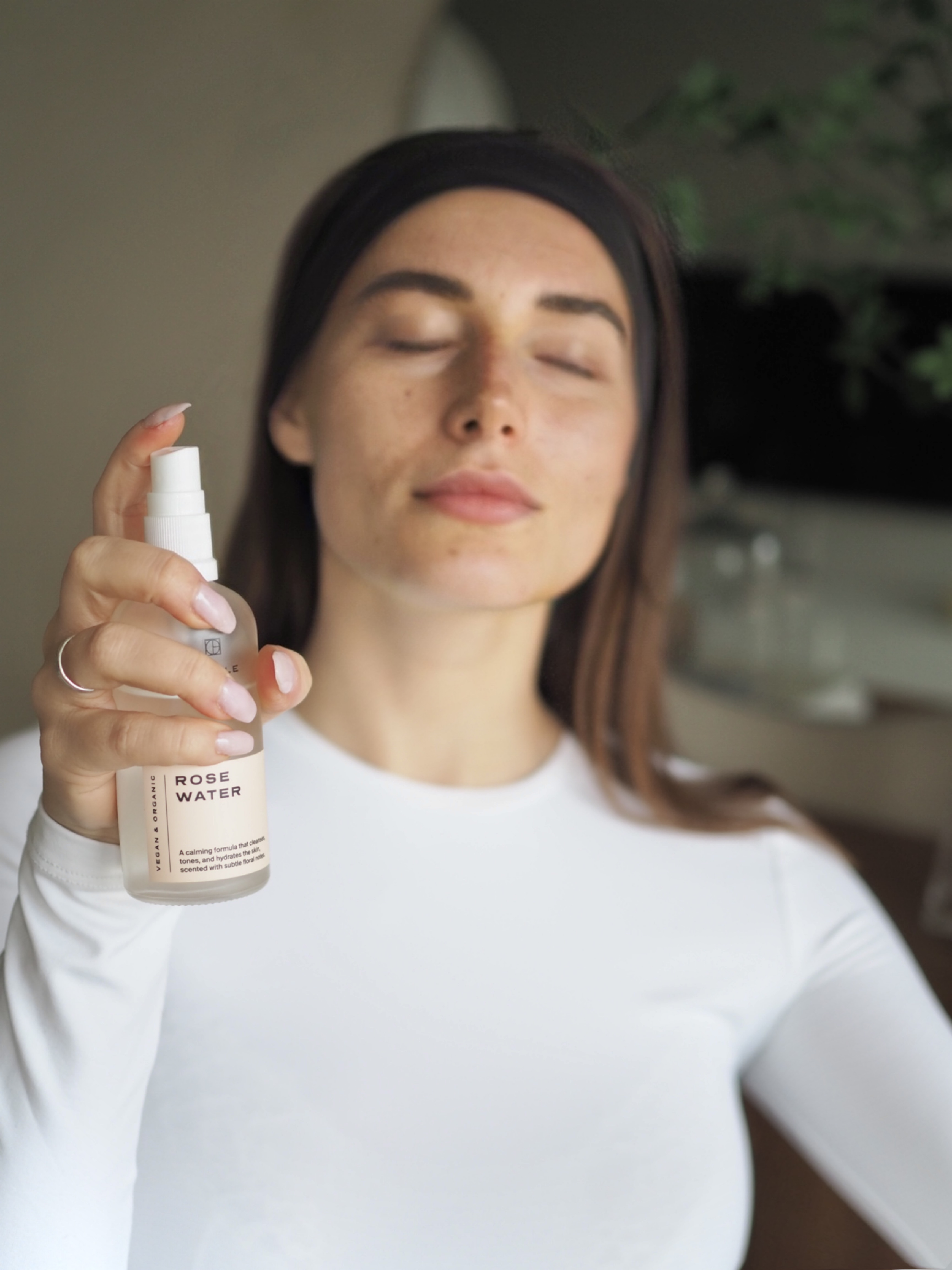 Product photography for Loelle